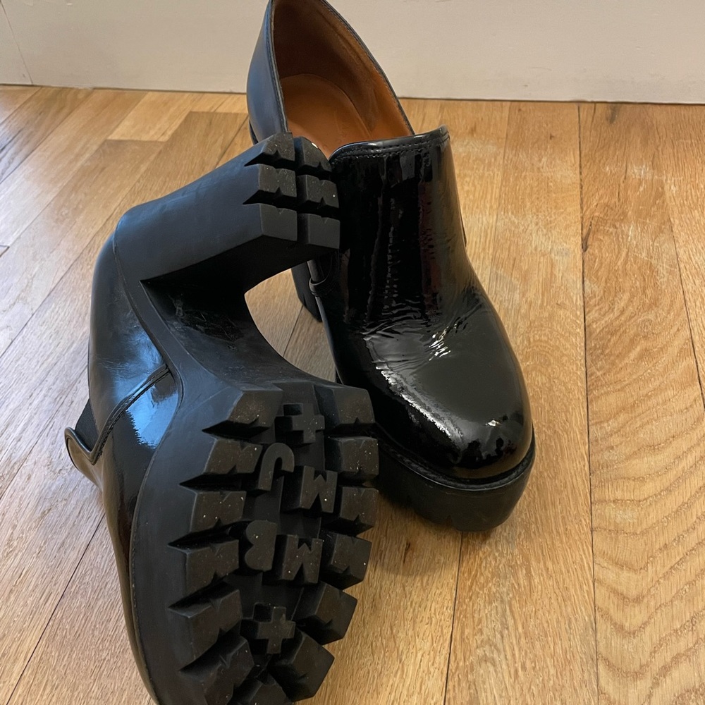 Mark Jacobs - image 3